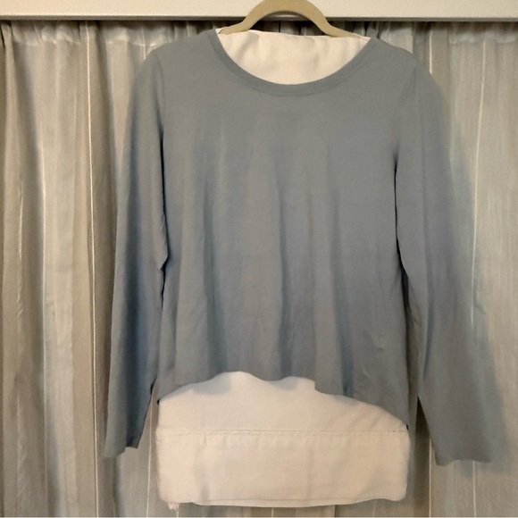Athleta Blue Long Sleeve Keyhole Back Top Women’s Small Workout Casual - Picture 3 of 5